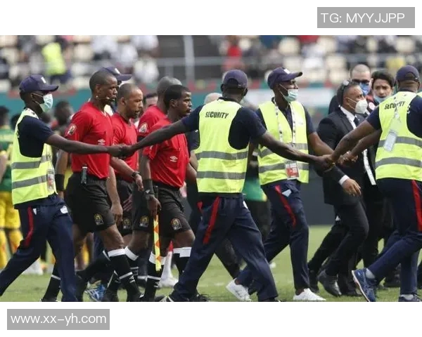 马克西场均出战406分钟领跑全联盟场均得分334分紧随其后